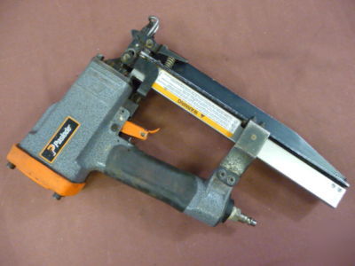 Paslode 3250/65 f-16 pneumatic finish nailer gun 