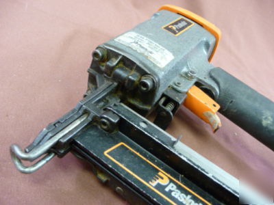 Paslode 3250/65 f-16 pneumatic finish nailer gun 