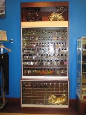 Retail store fixtures mannequins display security sys++