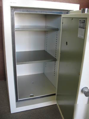 Safeco 2-hour fire/burg safe jewelry gold silver fb-845