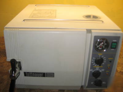 Tuttnauer 2340MK (sterilizer/autoclave) dental medical
