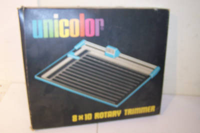 Unicolor 8 x 10 rotary trimmer