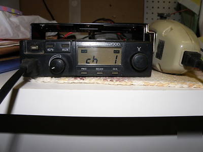 Kenwood TK705D mobile radio