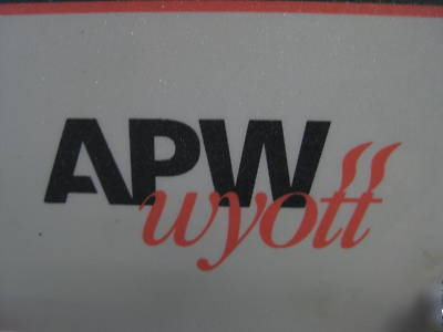 Apw wyott radiant grill gas 48