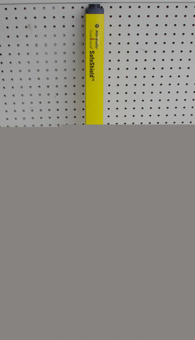 Allen bradley guard master safe shield light curtain 
