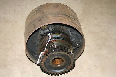 Early styled john deere b belt pulley