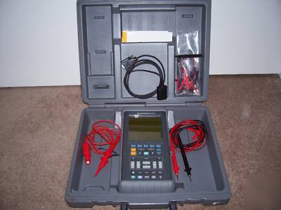 Fluke 105 100MHZ scopemeter series ii with dual channel