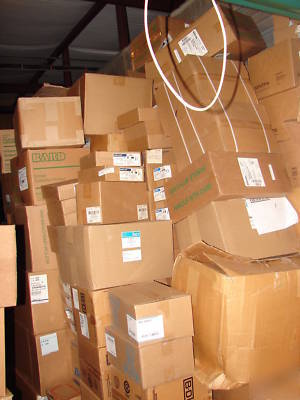 New wholesale lot truckload medical supplies 200,000PCS