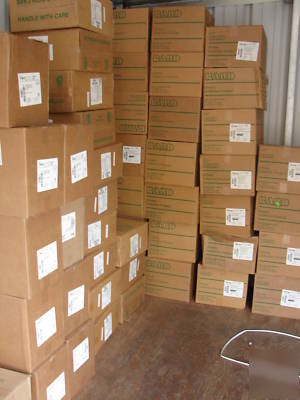 New wholesale lot truckload medical supplies 200,000PCS