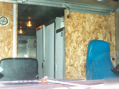 Omnicube transport refrigerator
