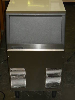 Scotsman CSE60 ice machine