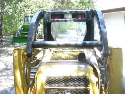 John deere 250 skid steer bobcat track loader ie- 240 