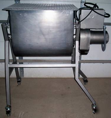 Leland 200DA dual action stainless steel mixer blender