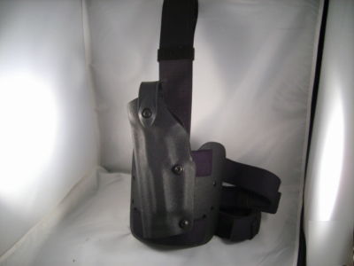 Safariland holster 6004-73 ber leg holster - left hand