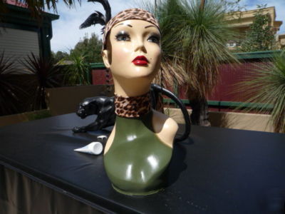 Vintage style art deco mannequin head