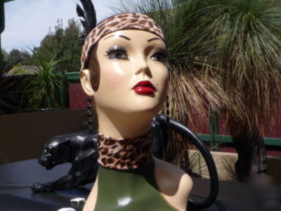 Vintage style art deco mannequin head