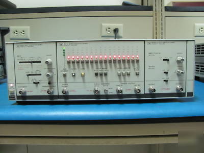 Hp 8080A pulse generator mainfame w/ 8081A 8083A 8084A