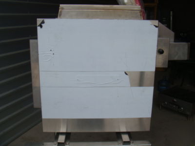 New nieco automatic broiler model N1535 brand gas/115V