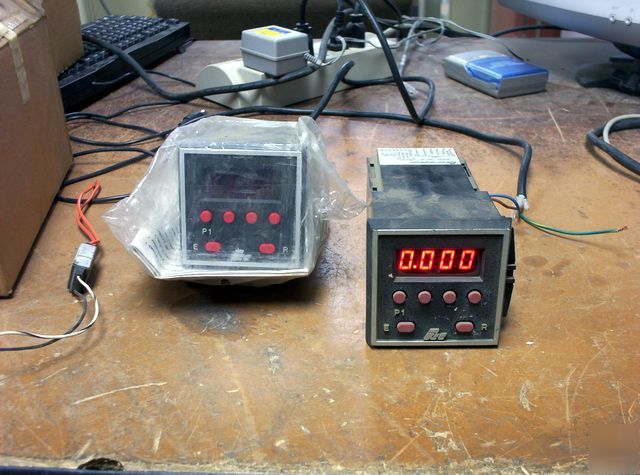 Red lion libc-1E libra counter