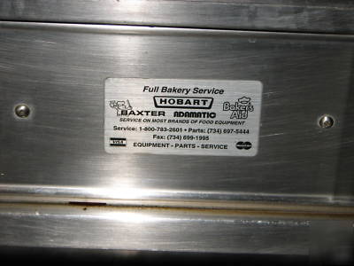 Stainless prep/serving table, 3 tier & 2 upper shelves