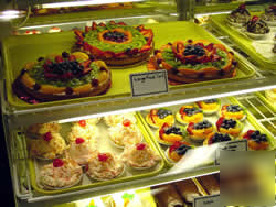 3' bakery display case baked cookie pastry chocolate
