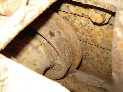 Caterpillar fifteen or little twenty undercarriage