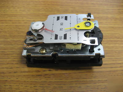 Honeywell TP9630B1003 pneumatic thermostat TP9630B 1003