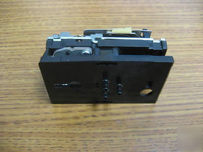 Honeywell TP9630B1003 pneumatic thermostat TP9630B 1003