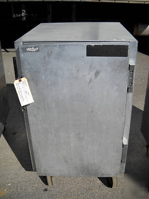 Lot of (3) epco half size insulated holding cabinets 