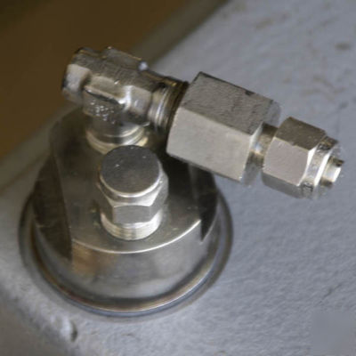 Edwards E2M40 vacuum roughing pump with 2HP motor