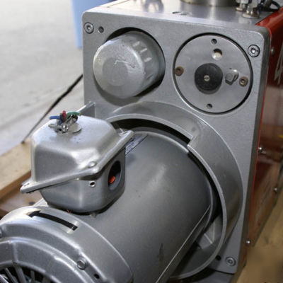 Edwards E2M40 vacuum roughing pump with 2HP motor
