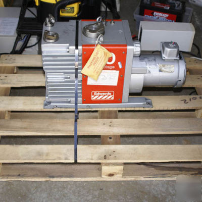 Edwards E2M40 vacuum roughing pump with 2HP motor