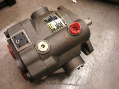 Parker PVP2310RM20 pump pvp 1000 psi