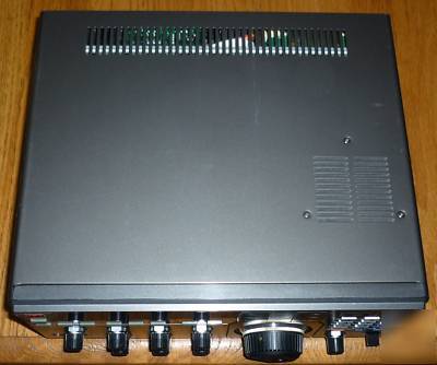 Jrc nrd-525 receiver and nva-92 speaker - very nice 