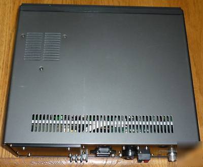 Jrc nrd-525 receiver and nva-92 speaker - very nice 