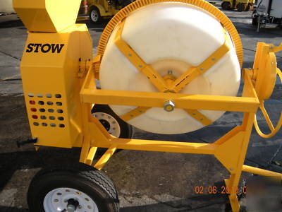 New multiquip stow concrete mixer 9CF 8HP honda engine 