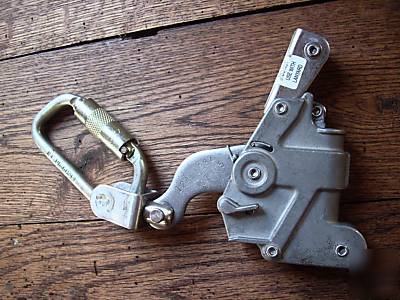 Dbi sala 3/8 cable grab fall protection & carabiner nmt