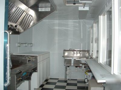 2010 7 x 14 catering concession trailer / kitchen