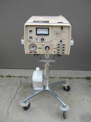 American medical hypothermia RK600 temp control unit