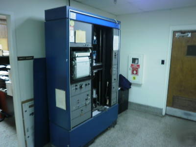 Instron tensile tester laboratory rubber hardness other