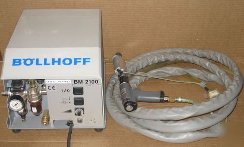 Bollhoff BM2100 pnuematic screw insertion machine w/gun
