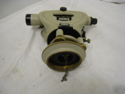 Used berger transit level #326 w box, fuzzy sights