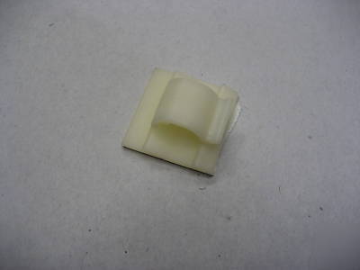 Honeywell T7047C1090 wall mounted remote bulb enclosure