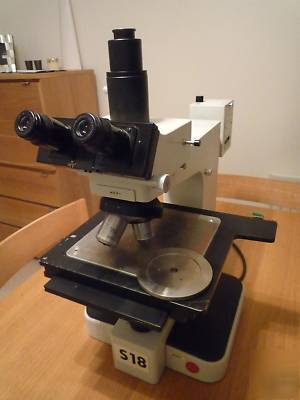 Leitz metalloplan largefield metallographic microscope