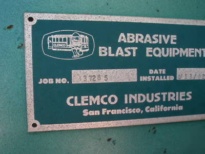 Clemco 3 x 3 blast recovery hopper system