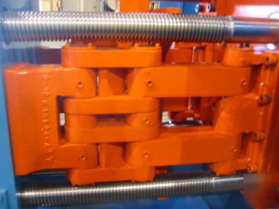Die cast mach rebuilt 100 ton hpm alum. cold chamber 