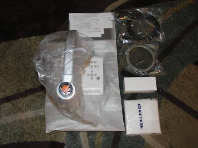 New elmo tt-02S tt-02 tt 02 xga 5.2X optical zoom/8.0X 