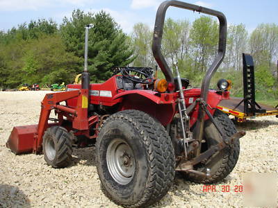 Massey ferguson 1030 4X4 diesel tractor loader 1750HRS