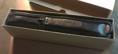 Hp 10525T logic probe nos/ w/case and manual