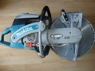 Makita DPC7311 14'' concrete cut-off saw power cutter